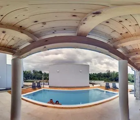 شقة Verunic 14286d فيلي رات