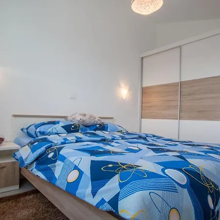 Verunic 14286d Appartement *