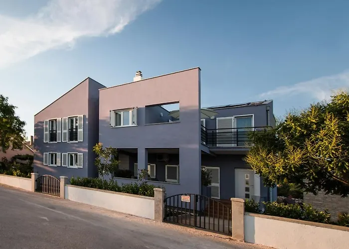 Verunic 14286d Veli Rat