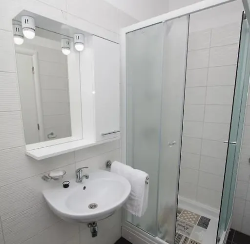 Verunic 14286d Apartman Veli Rat