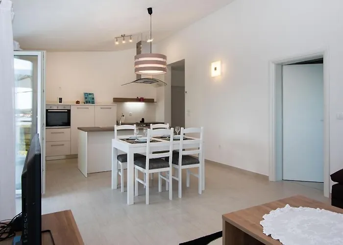 Verunic 14286d Veli Rat